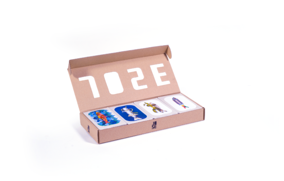 Box set 4 canned goods